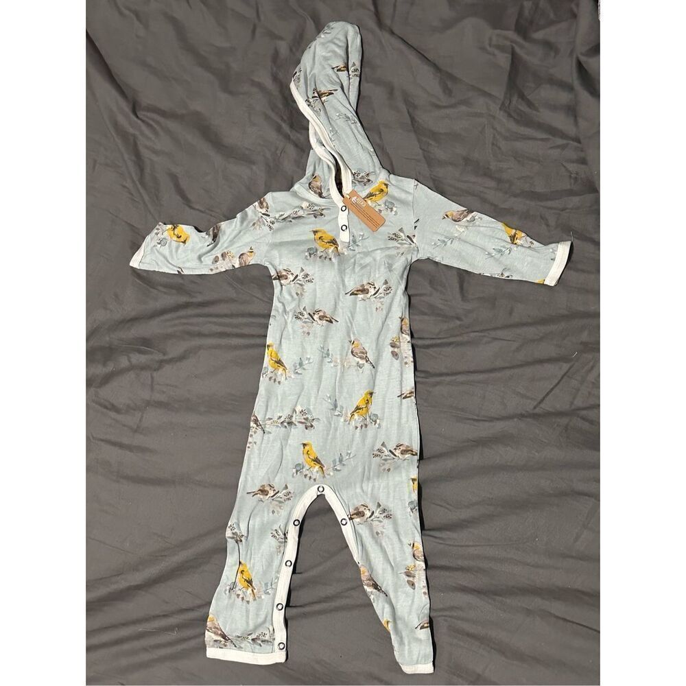 NEW WITH TAGS OUT OF STOCK MILKBARN Blue Bird Bamboo Hooded Romper size 6 months
